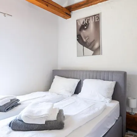 Comfortable For Families And Business Travelers - 5 Guests, Fast Wifi, Near Station *
