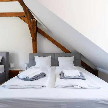 Comfortable For Families And Business Travelers - 5 Guests, Fast Wifi, Near Station * 莱奥本