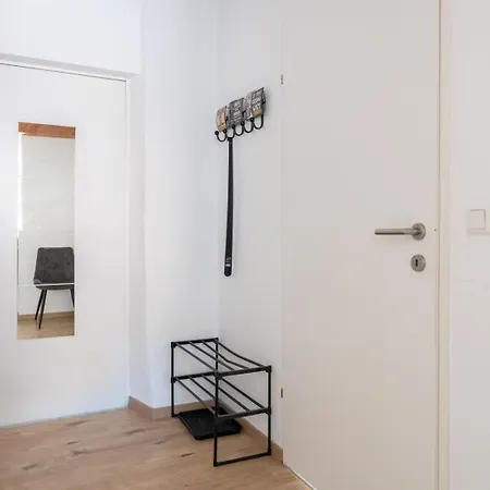 Comfortable For Families And Business Travelers - 5 Guests, Fast Wifi, Near Station * Leoben (Styria)