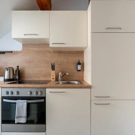 Comfortable For Families And Business Travelers - 5 Guests, Fast Wifi, Near Station *